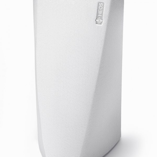140614-HEOS_3-WT-product-front-standing-right-Final_JULY-600×600